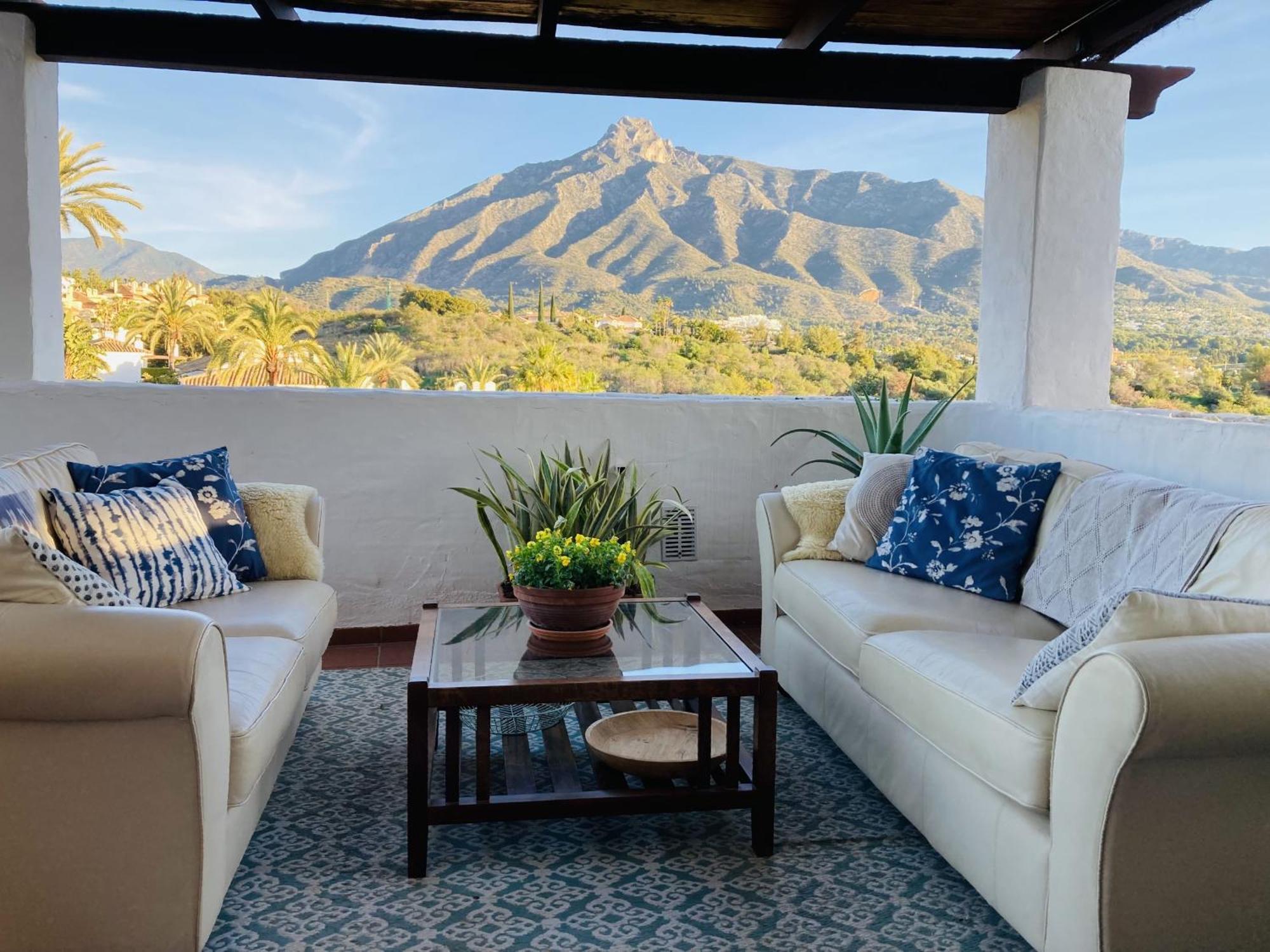 Las Lomas - Pool, Terrace & View Marbella Exteriör bild